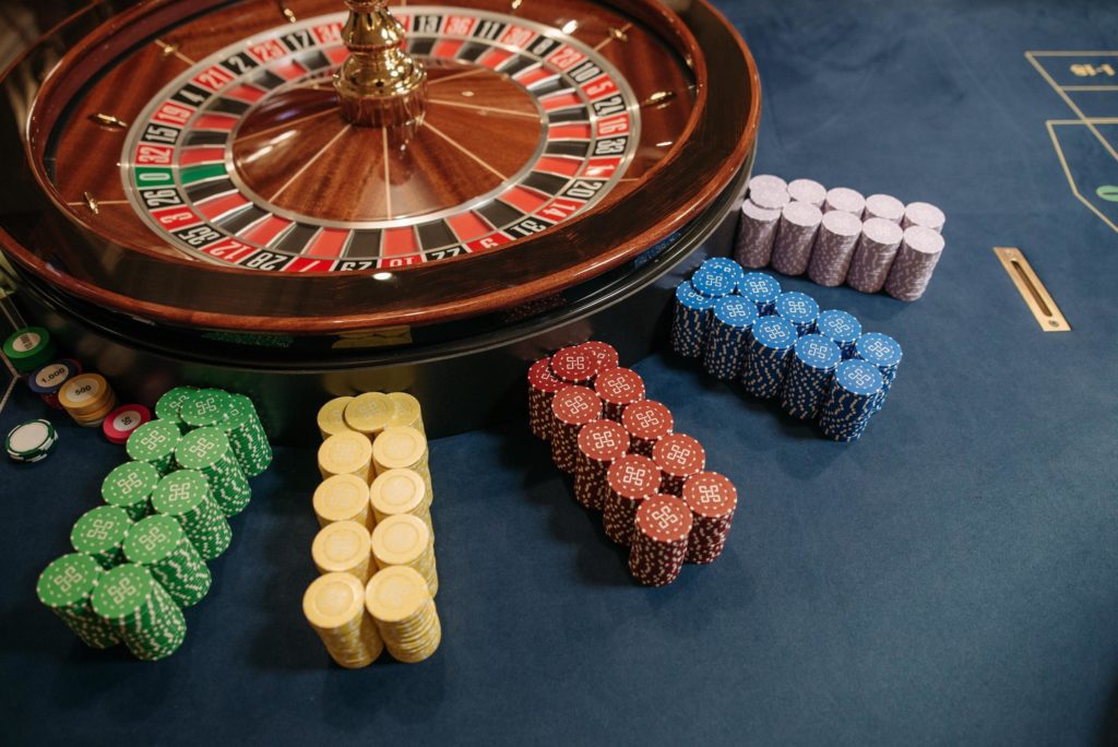 The Evolution of Casino Games: From Traditional to Online